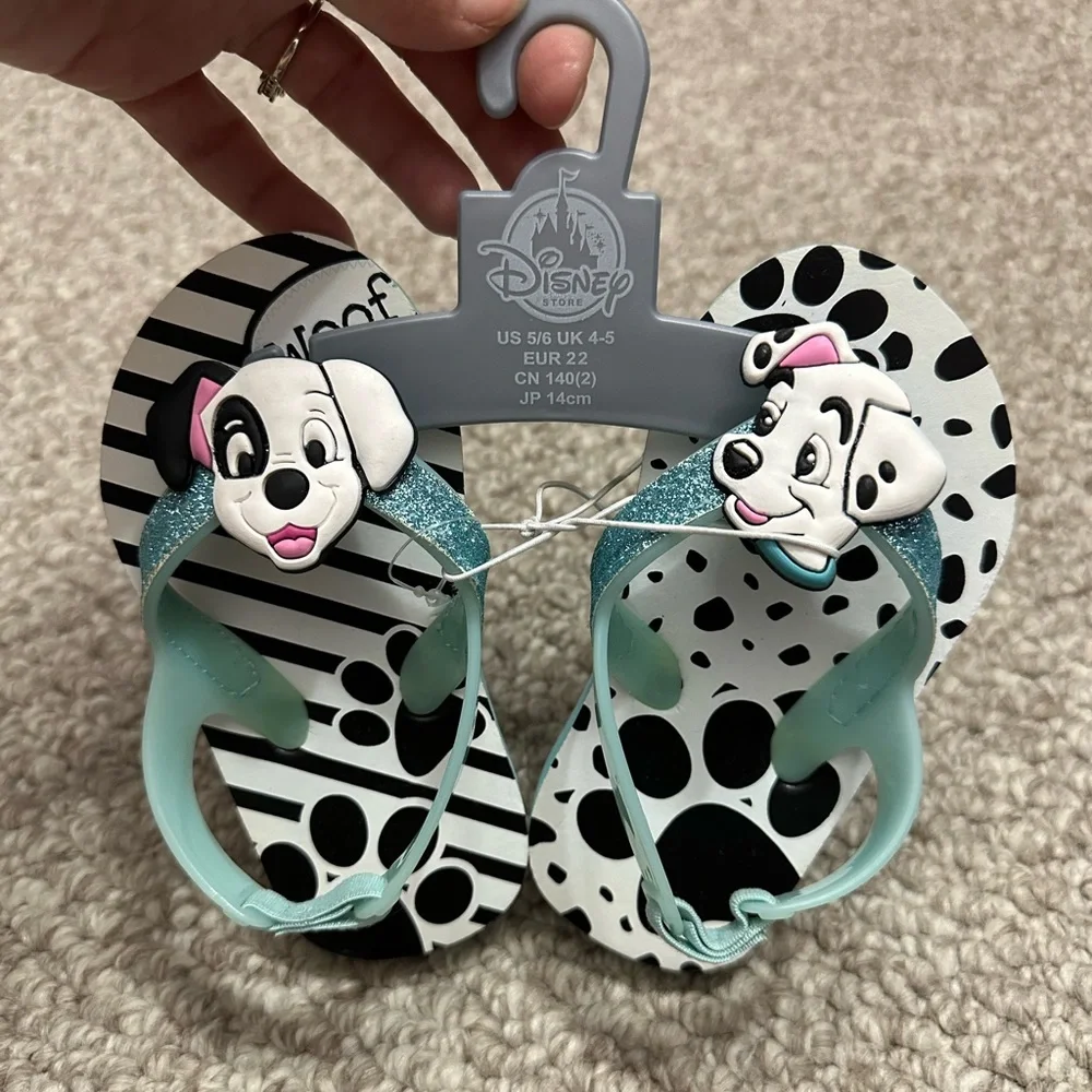 Disney Dalmation‎ Sandals Size 5/6 NWT